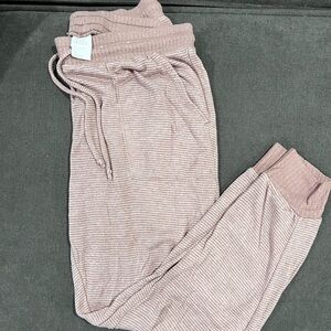 Stars above pajama pants
Size: Medium